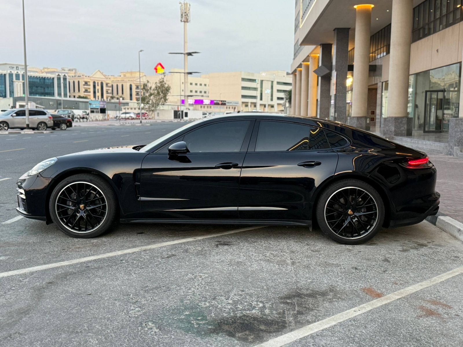 Porsche Panamera 4