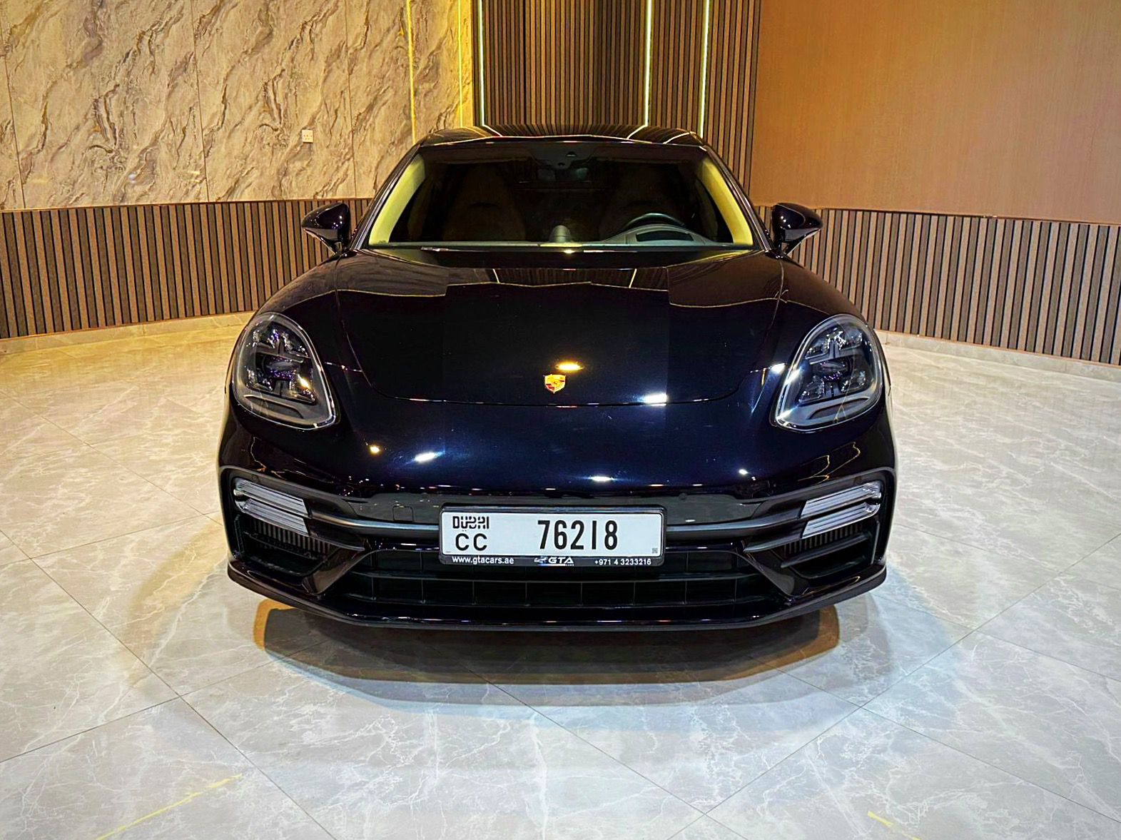 Porsche Panamera 4