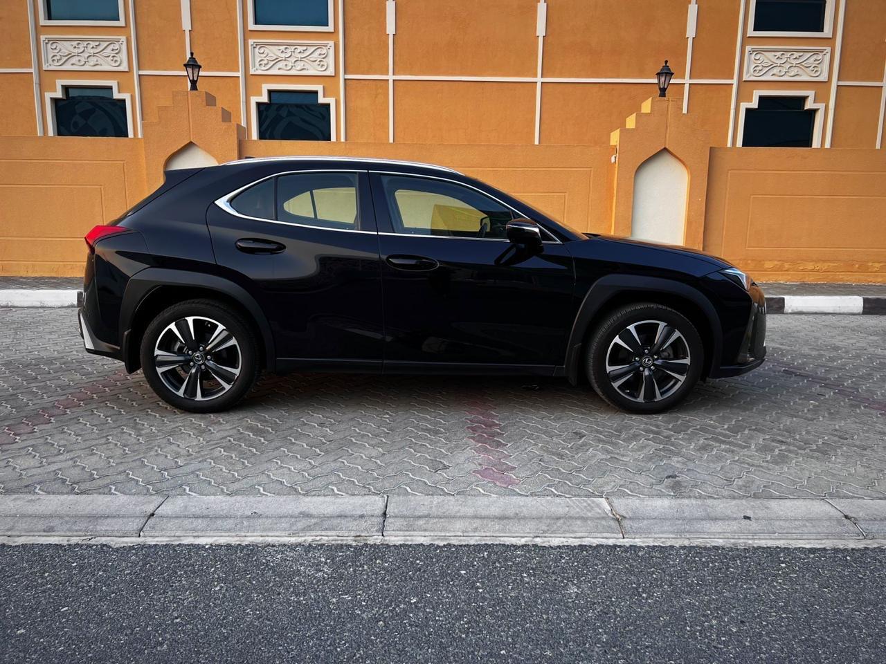 Lexus Ux 200