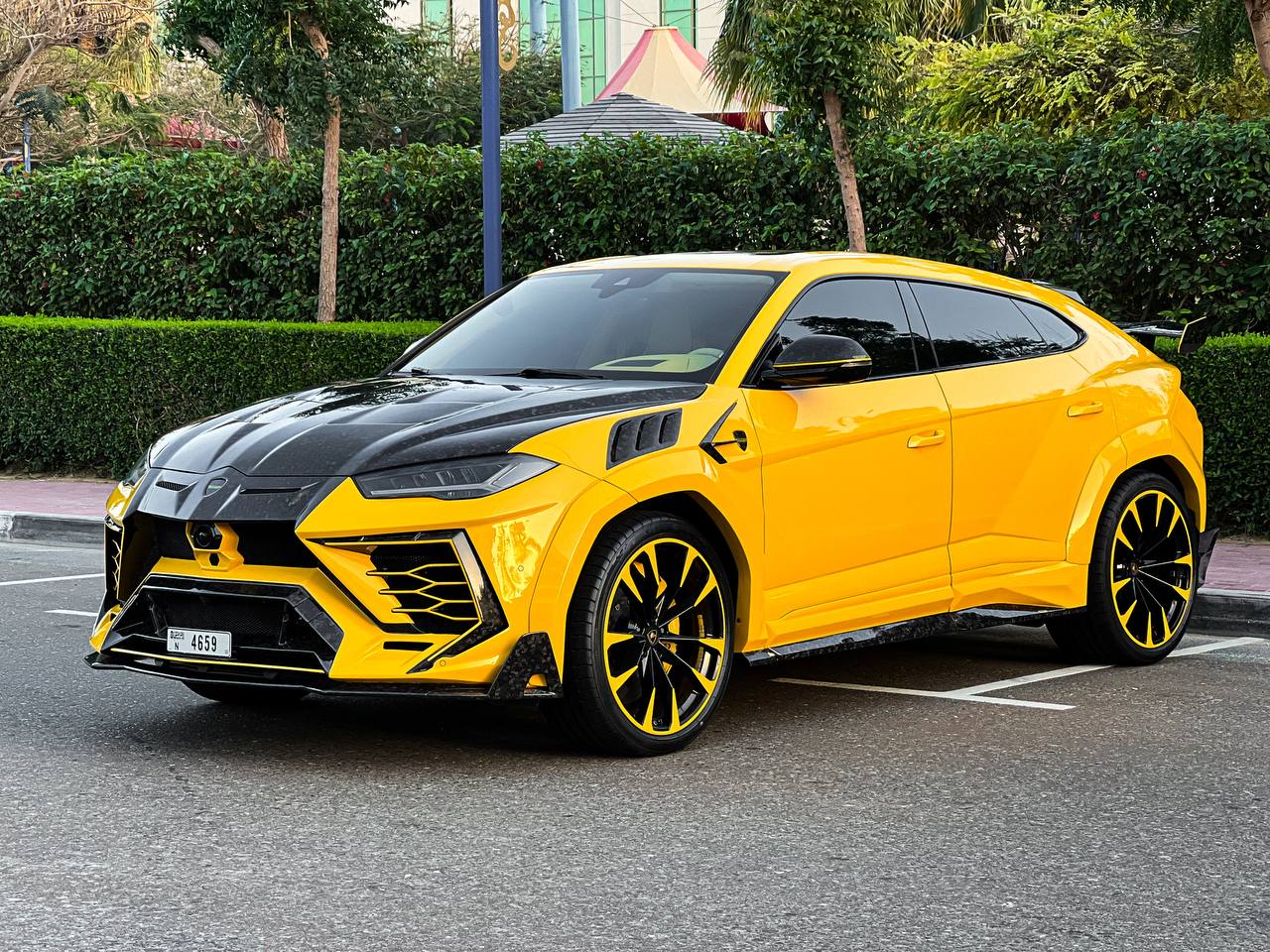 Lamborgini Urus mansory