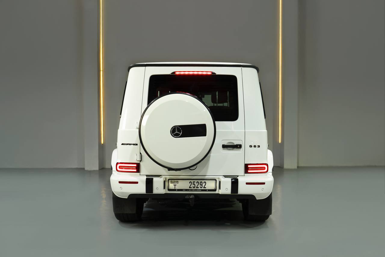 Mercedes G63 AMG (White)