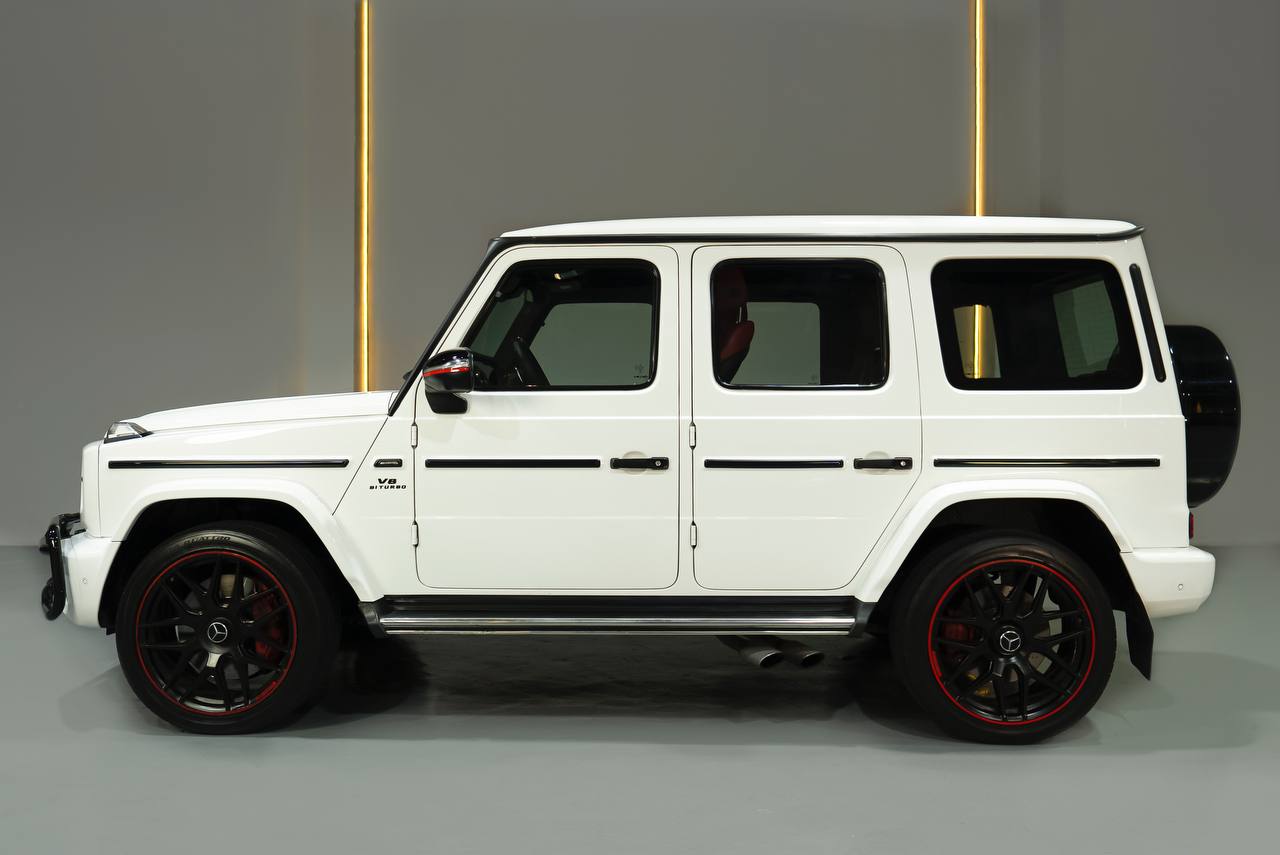 Mercedes G63 AMG (White)