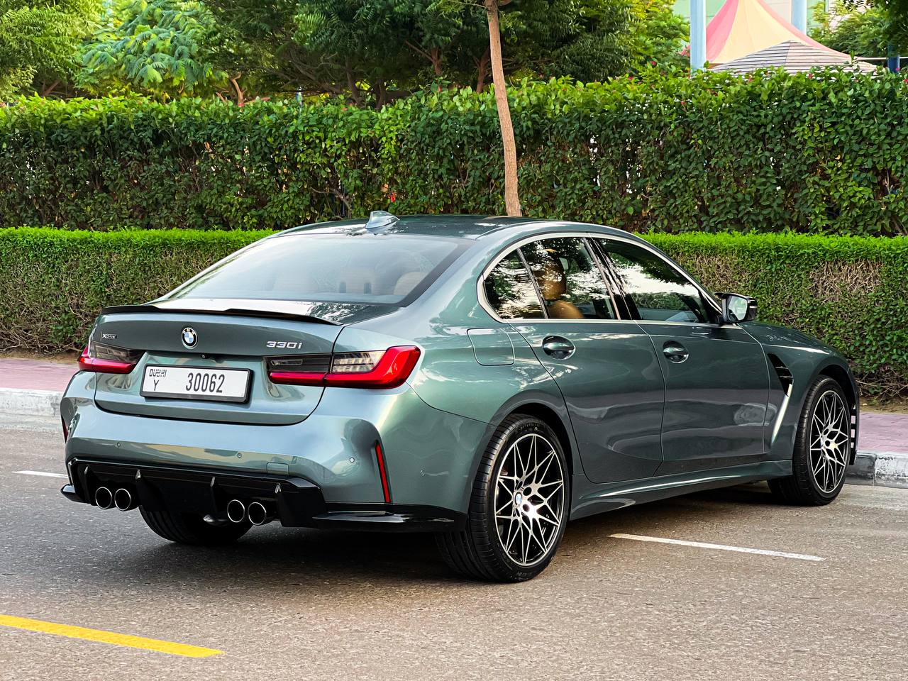 BMW 330i green