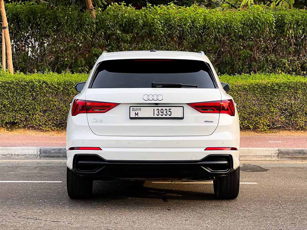 Audi Q3 S line