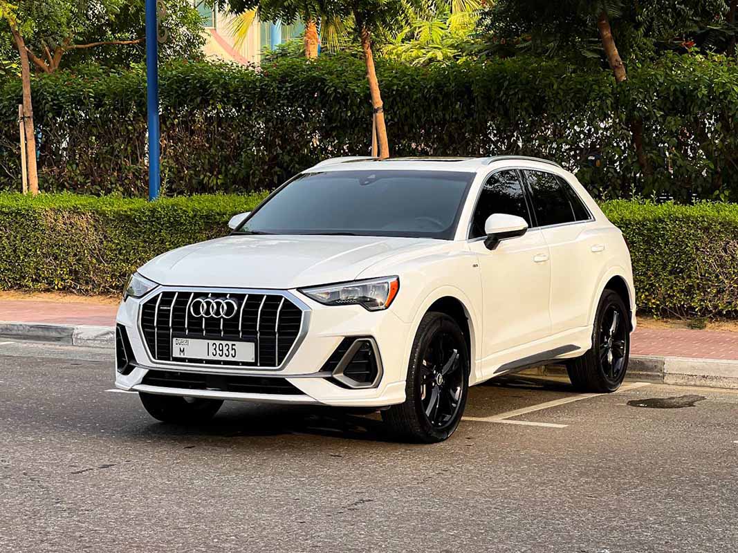 Audi Q3 S line