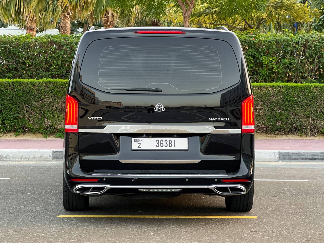 Mercedes Vito maybach (Black)