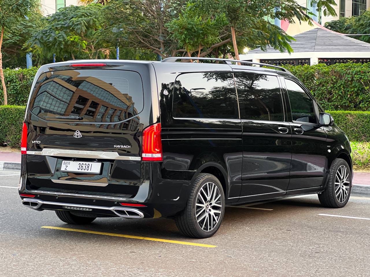 Mercedes Vito maybach (Black)