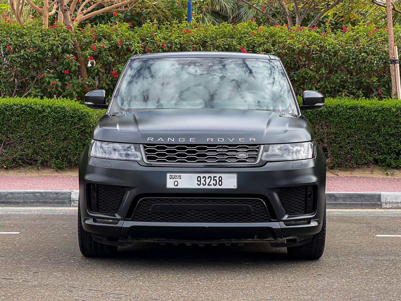 Range Rover-Sport (Black)