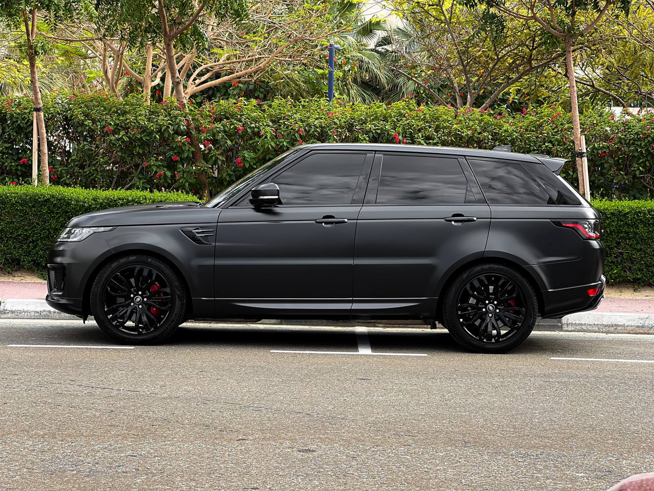 Range Rover-Sport (Black)