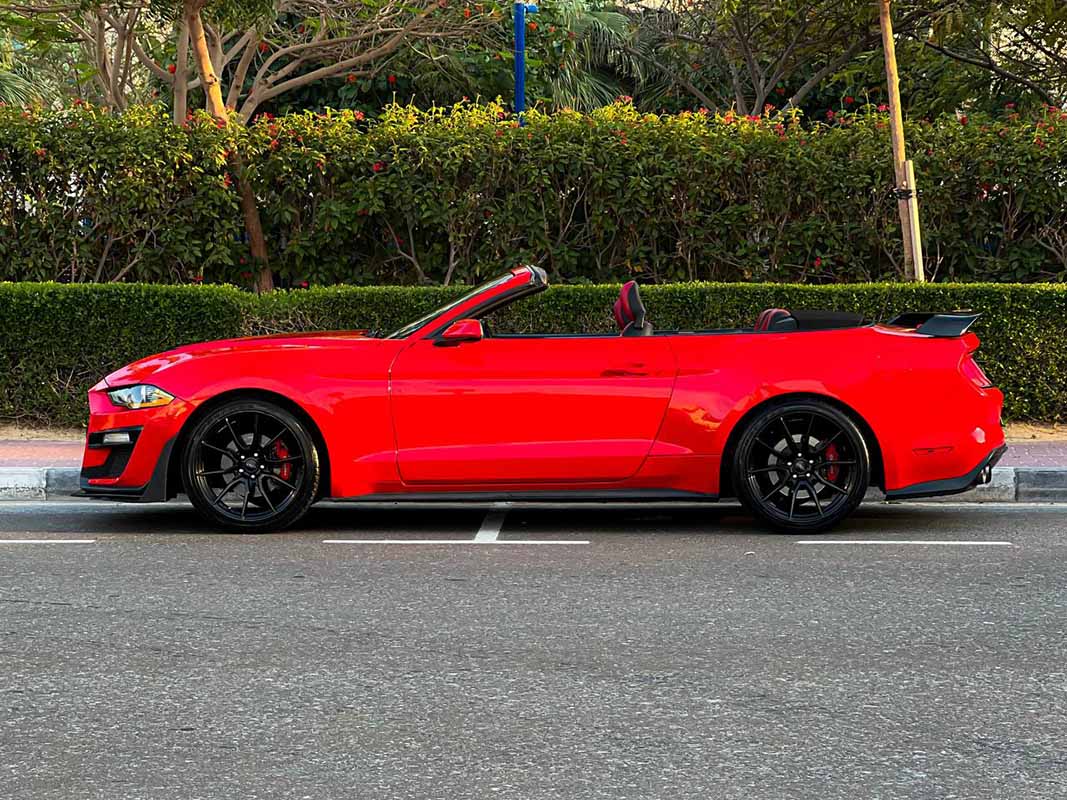 Ford - Mustang (Red)