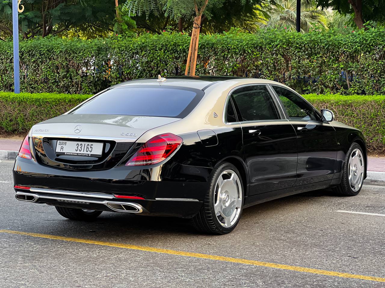 Mercedes S560 maybach