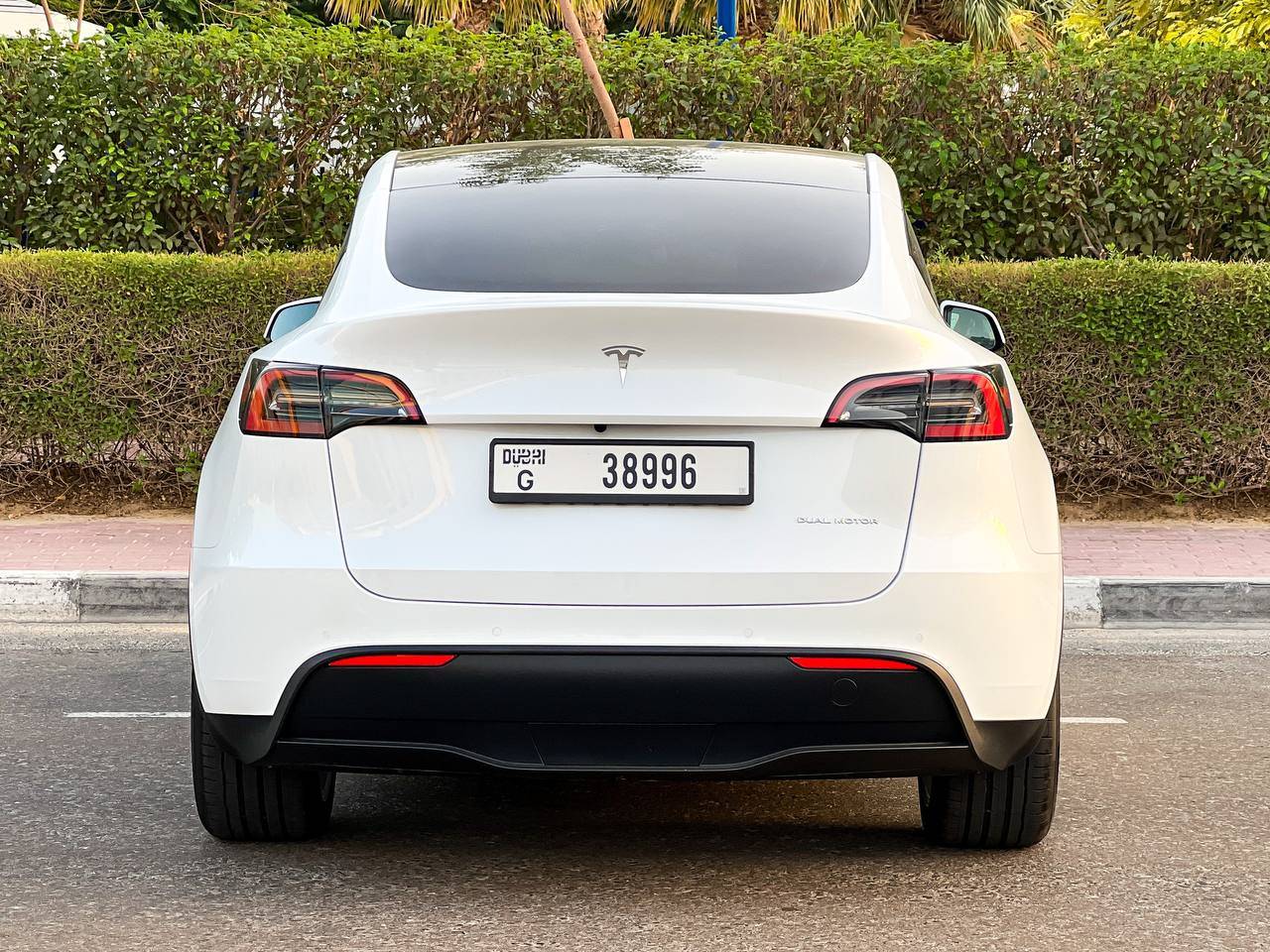 Tesla model y