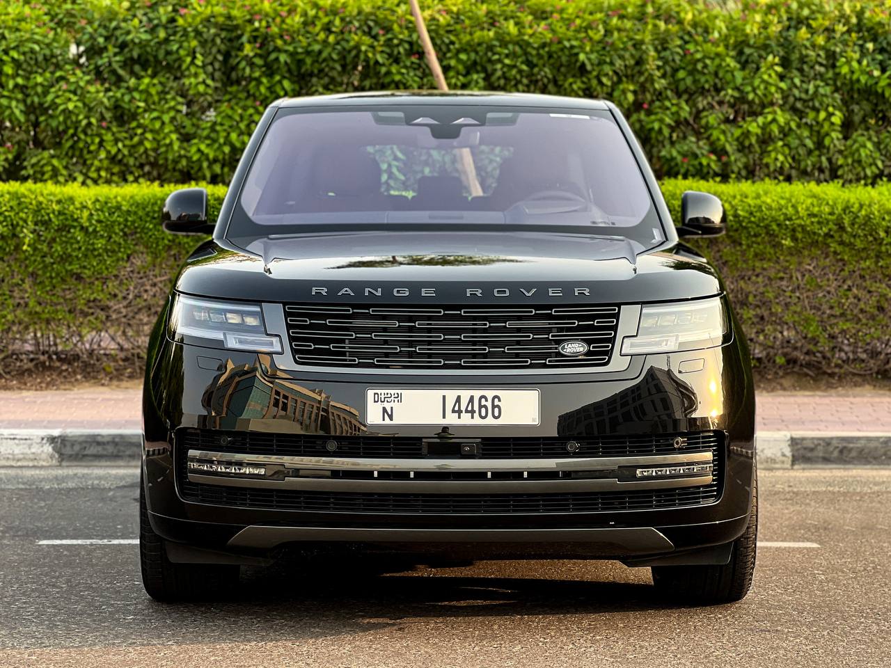 Range Rover Vogue black