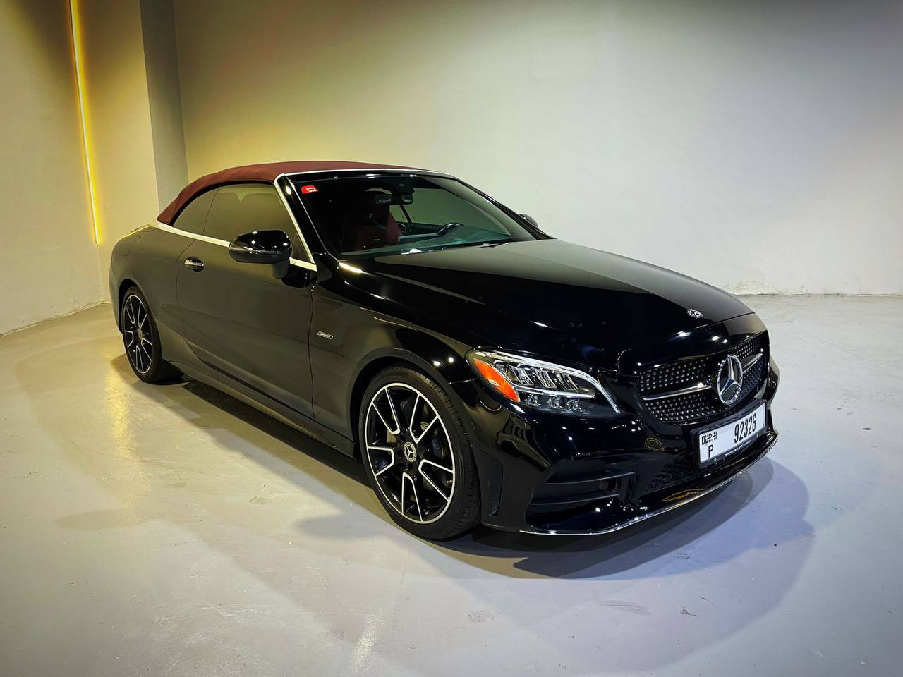 Mercedes C300 convertible (Shine Black)