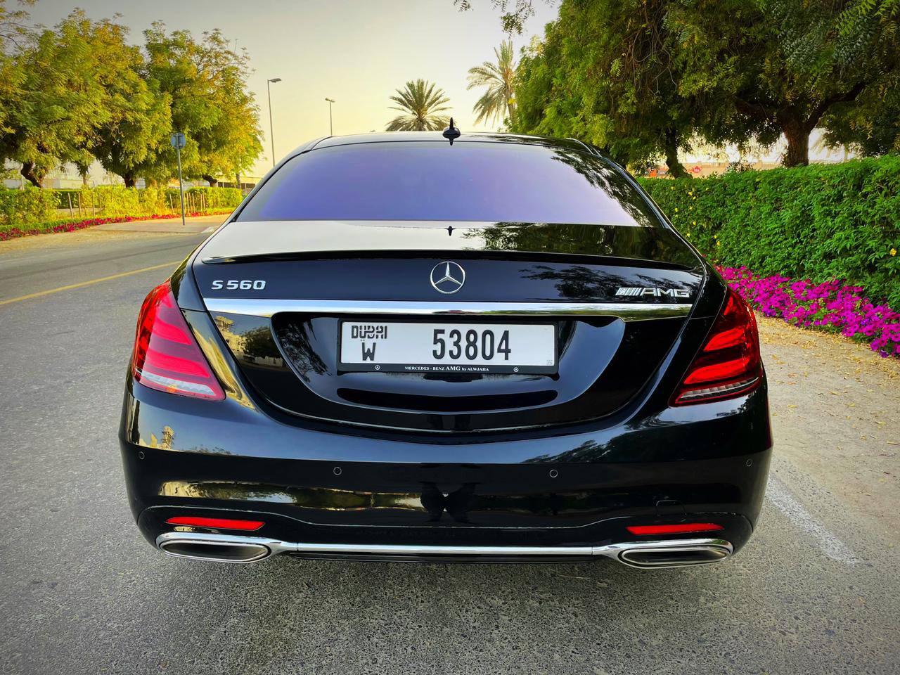 Mercedes S560 (Black)