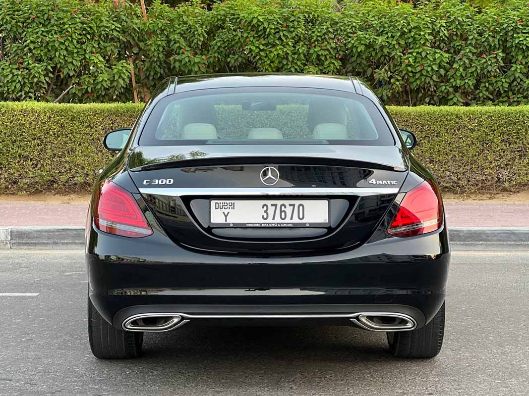 Mercedes C300-