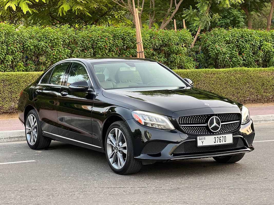 Mercedes C300 (Black)